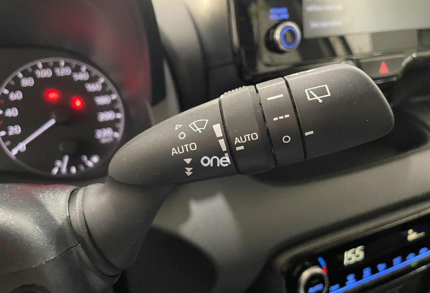 TOYOTA Yaris 2022