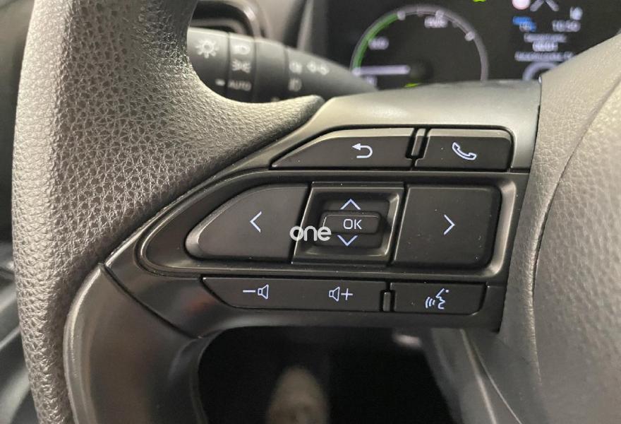 TOYOTA Yaris 2022