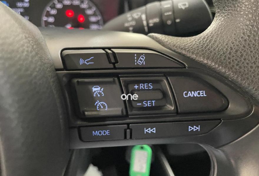 TOYOTA Yaris 2022