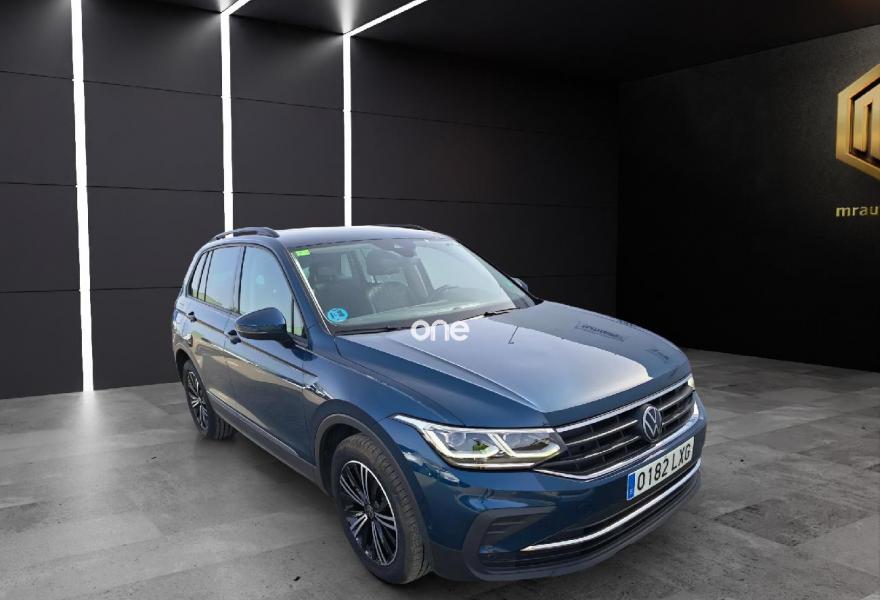 VOLKSWAGEN Tiguan 2022