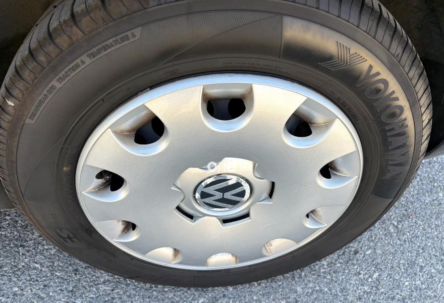 VOLKSWAGEN Golf 2006