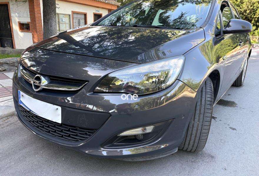 OPEL Astra 2015