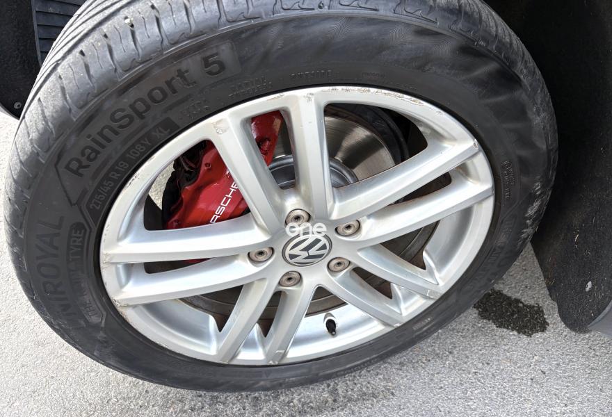 VOLKSWAGEN Touareg 2009