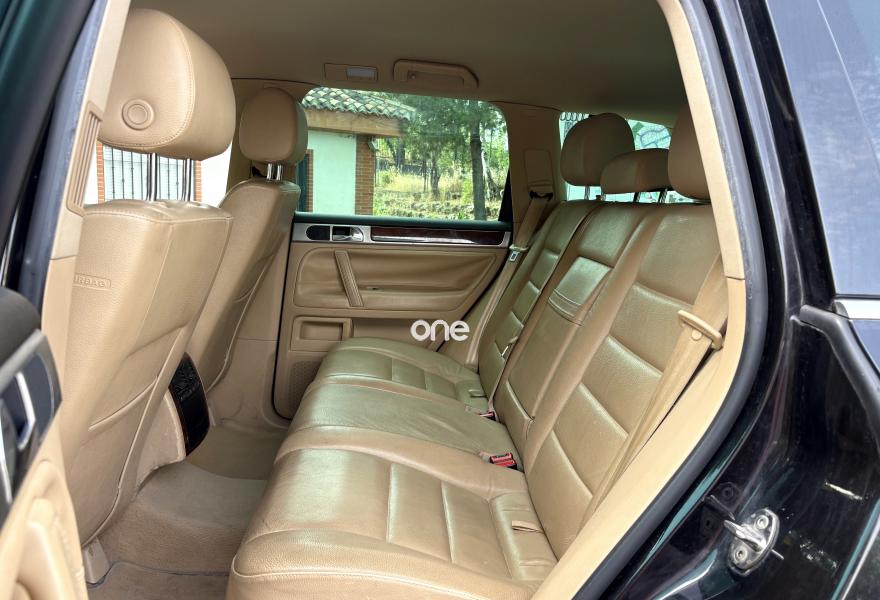 VOLKSWAGEN Touareg 2009