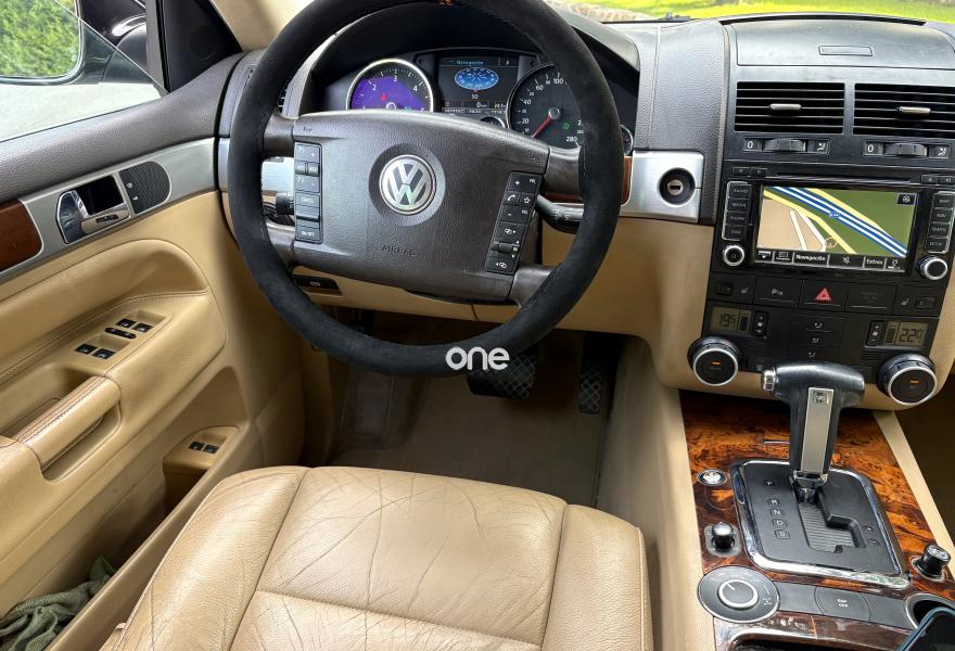 VOLKSWAGEN Touareg 2009