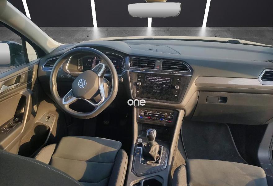 VOLKSWAGEN Tiguan 2023