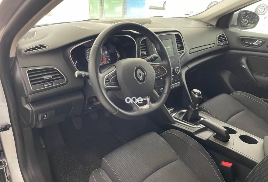 RENAULT Megane 2019