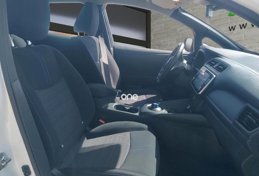 NISSAN Leaf 2021