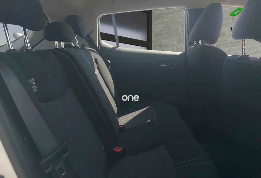 NISSAN Leaf 2021