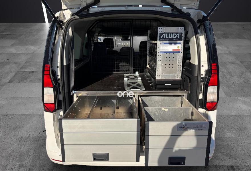 VOLKSWAGEN Caddy 2023