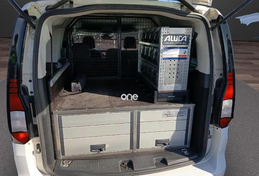VOLKSWAGEN Caddy 2023