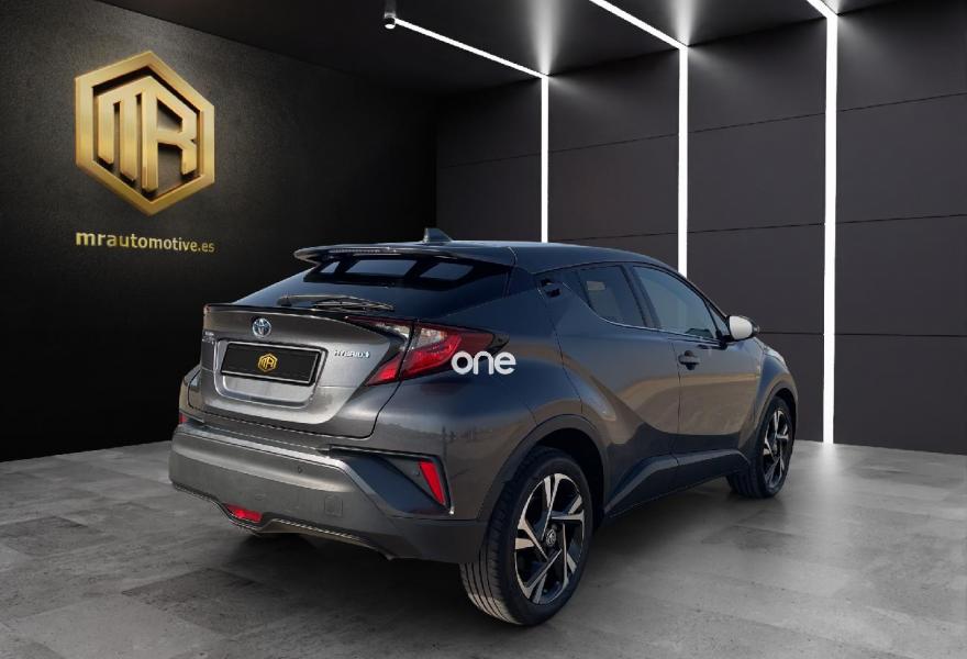 TOYOTA C-HR 2022