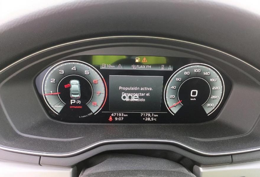 AUDI A4 2022