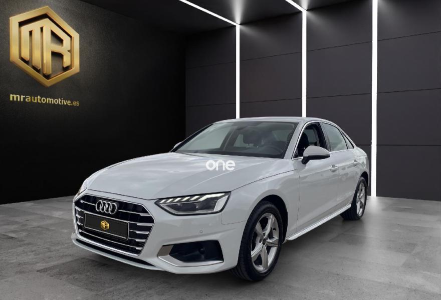 AUDI A4 2022