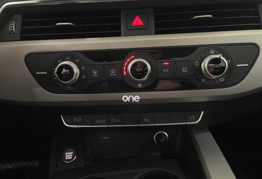 AUDI A4 2022