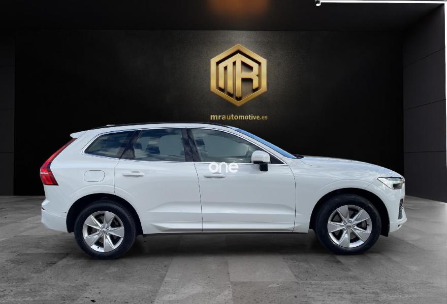 VOLVO XC60 2021