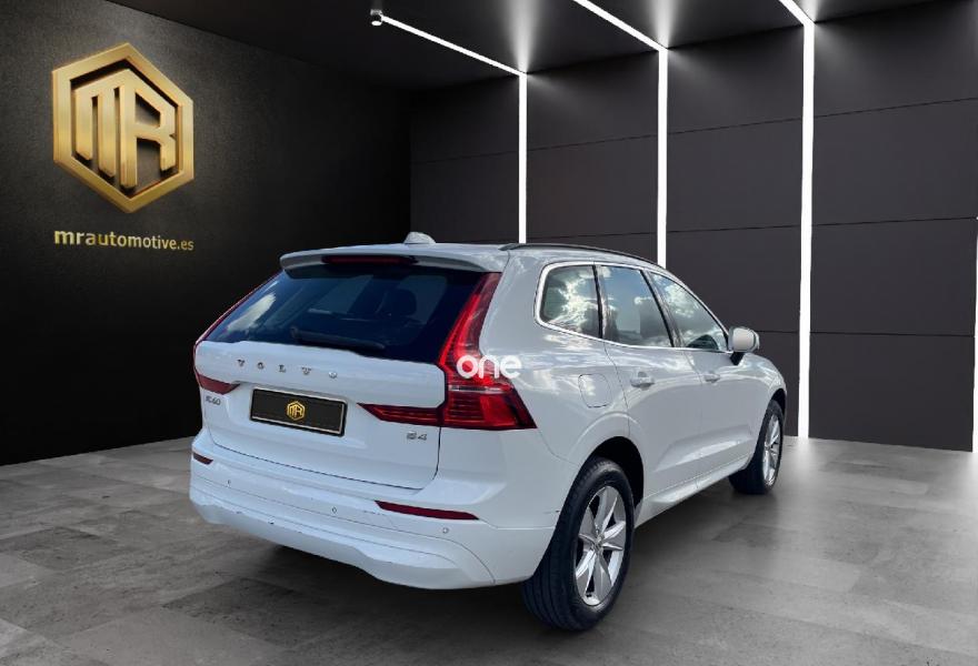 VOLVO XC60 2021