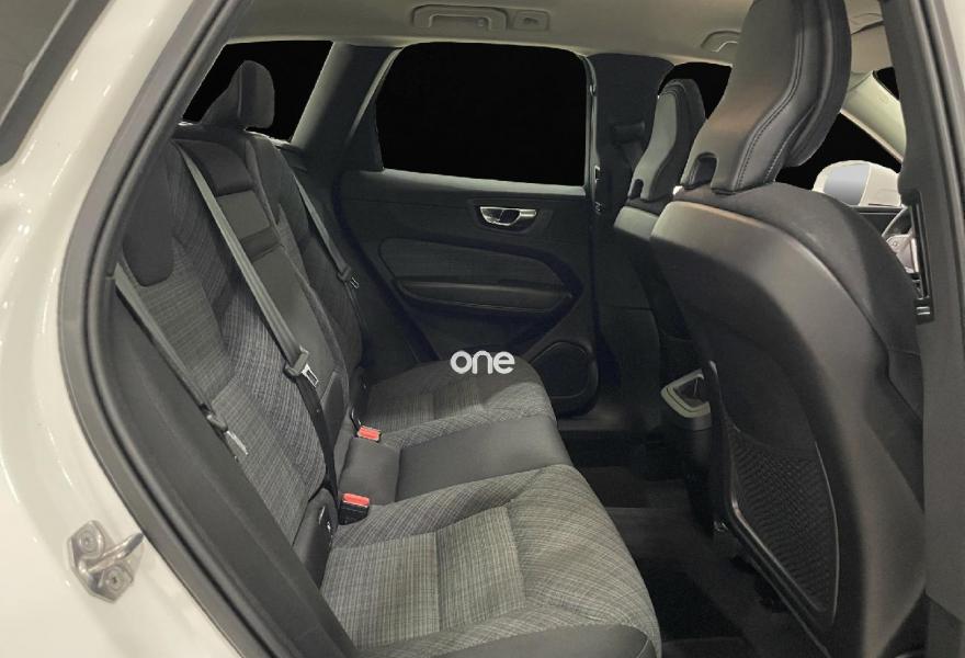 VOLVO XC60 2021