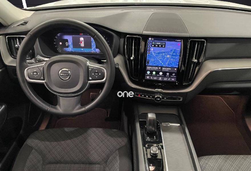 VOLVO XC60 2021
