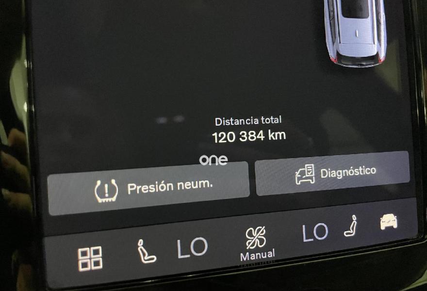 VOLVO XC60 2021