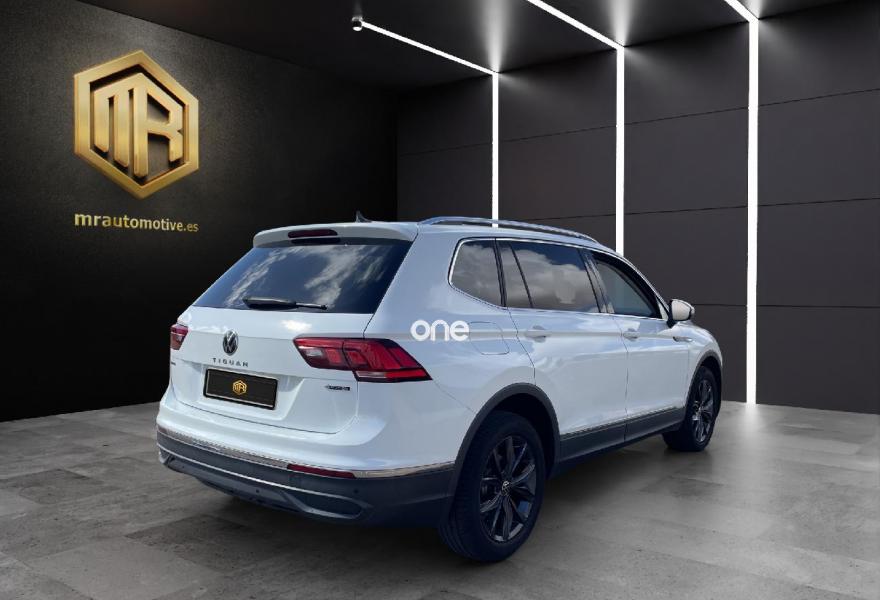 VOLKSWAGEN Tiguan 2022