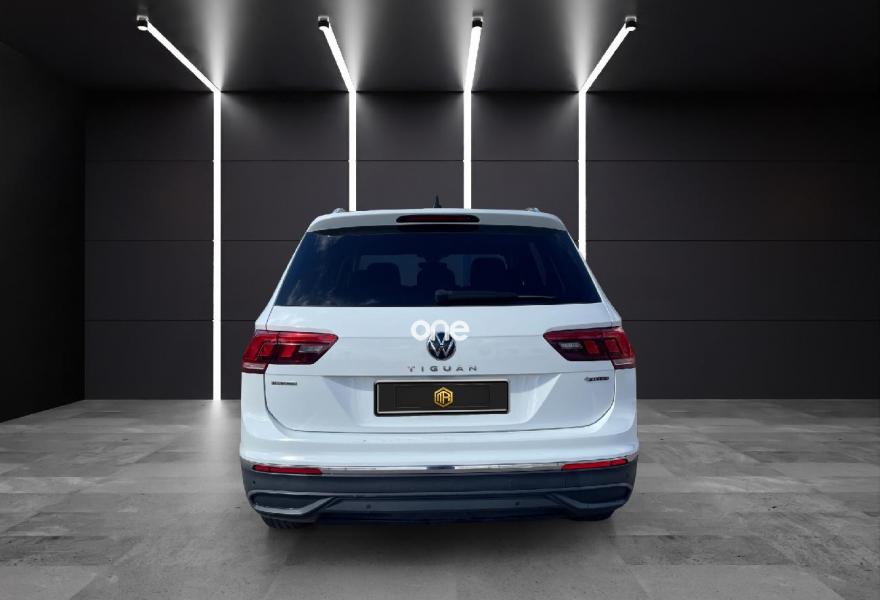 VOLKSWAGEN Tiguan 2022