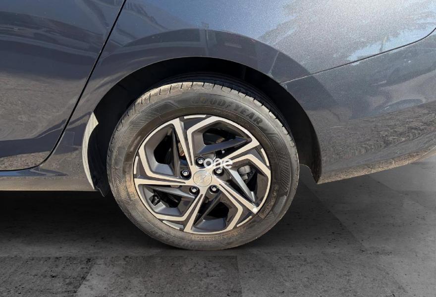 HYUNDAI i30 2022