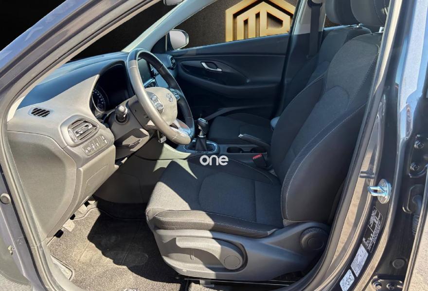 HYUNDAI i30 2022