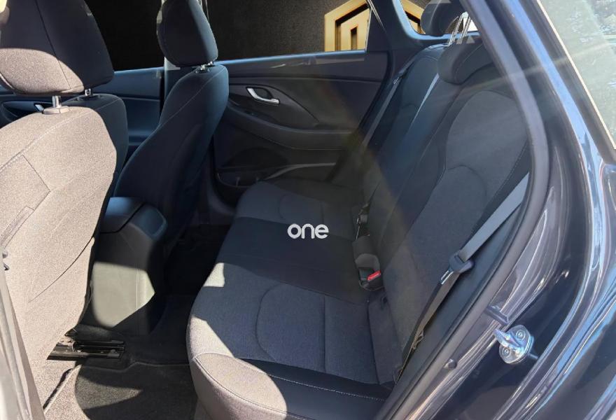 HYUNDAI i30 2022