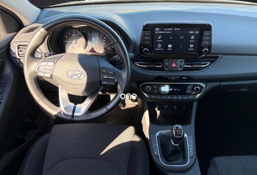 HYUNDAI i30 2022