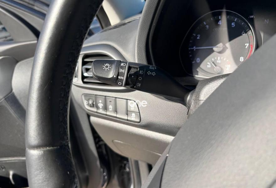 HYUNDAI i30 2022