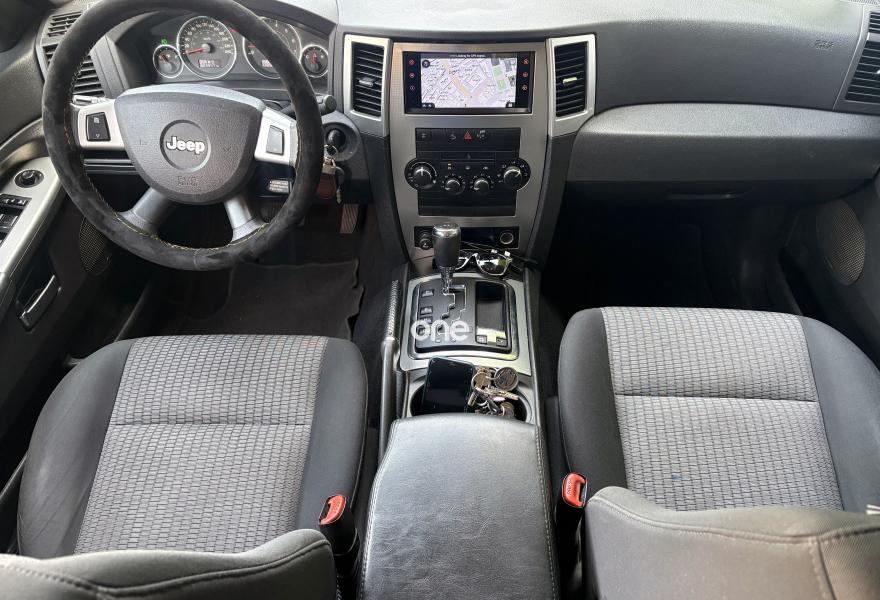 JEEP Grand Cherokee 2011