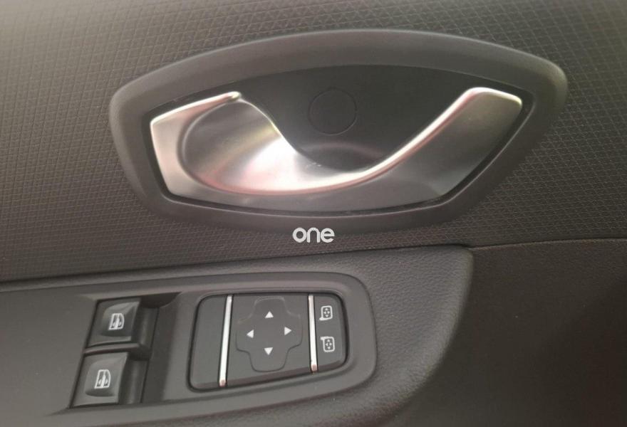 RENAULT Clio 2018