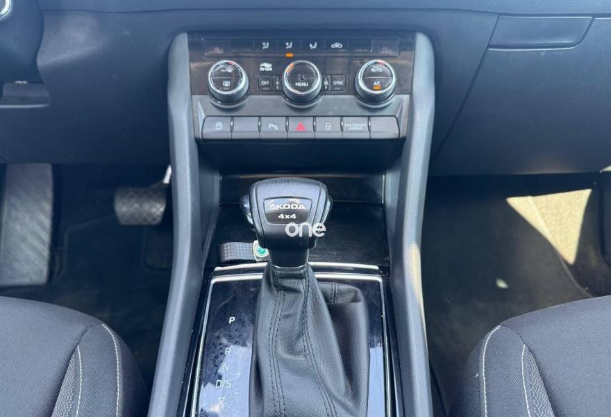 SKODA Karoq 2023