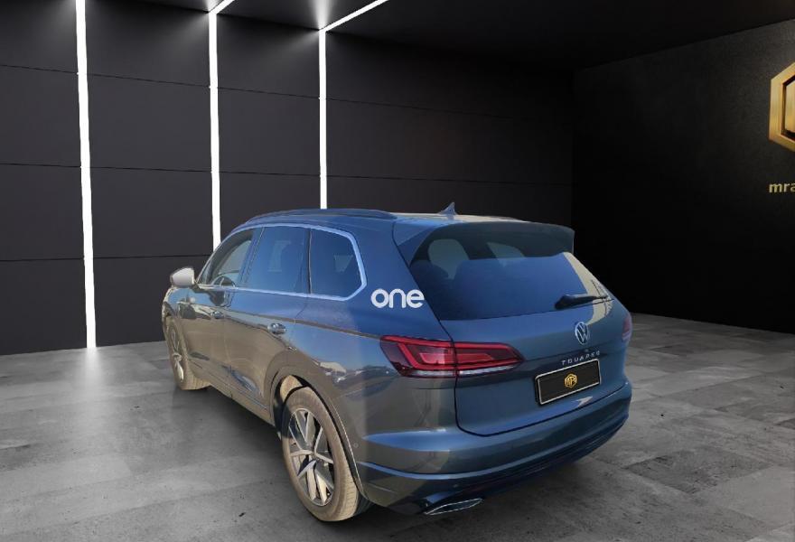 VOLKSWAGEN Touareg 2023