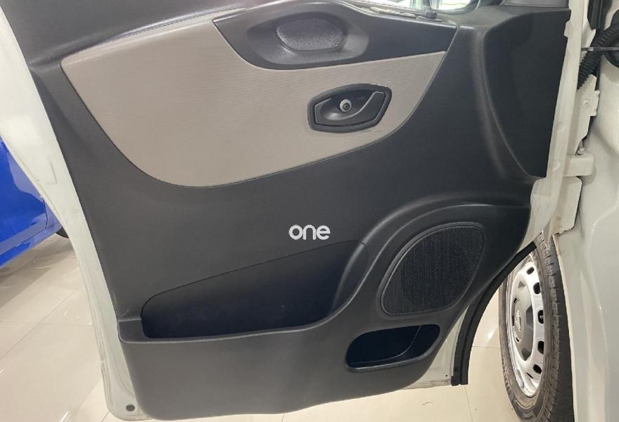 RENAULT Trafic 2018