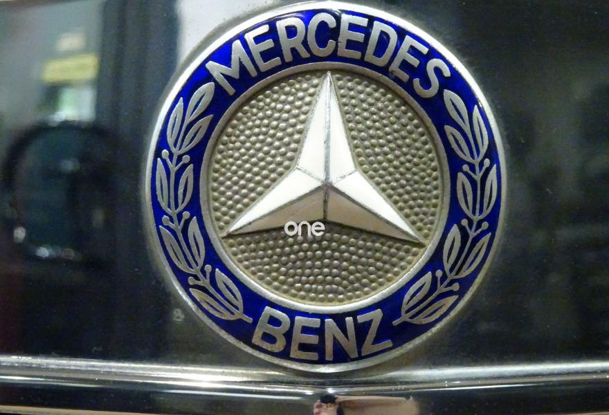 MERCEDES 250 1967