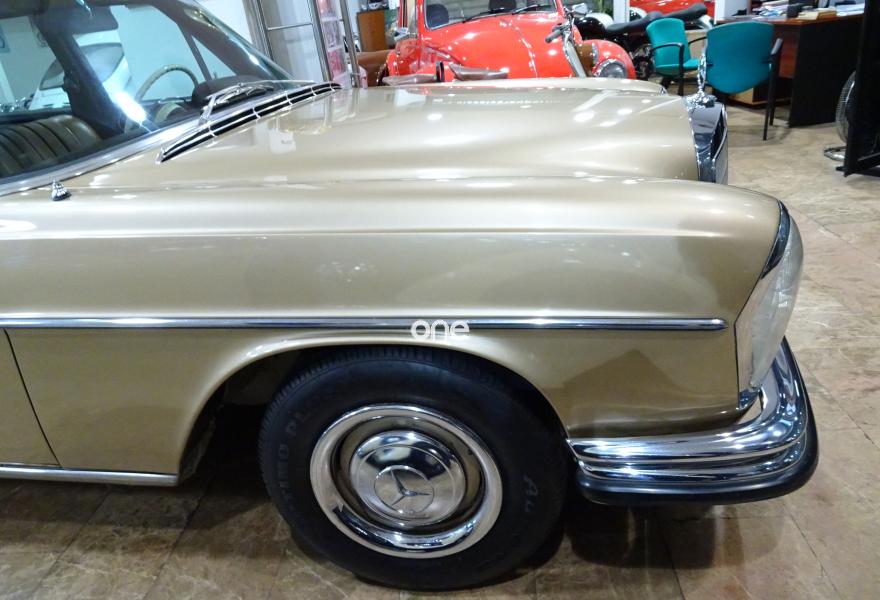 MERCEDES 250 1967