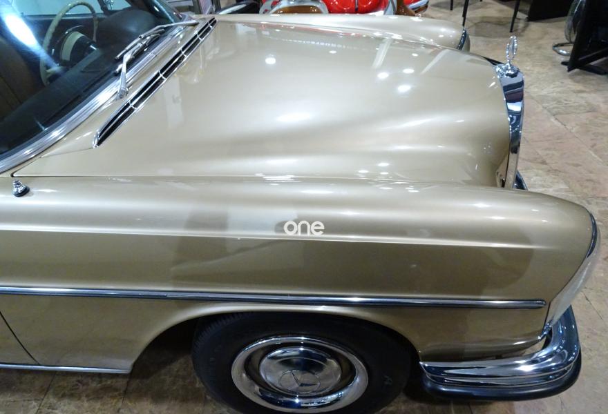 MERCEDES 250 1967
