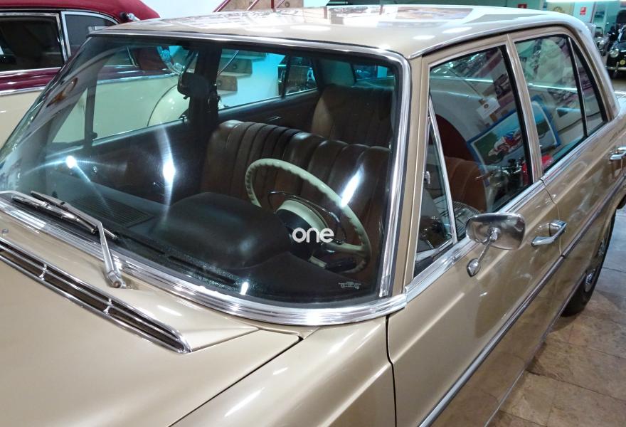 MERCEDES 250 1967