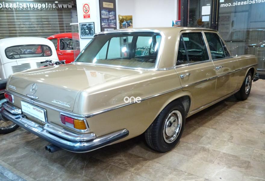 MERCEDES 250 1967