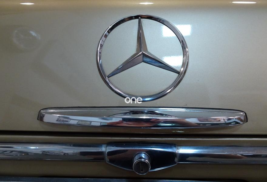 MERCEDES 250 1967