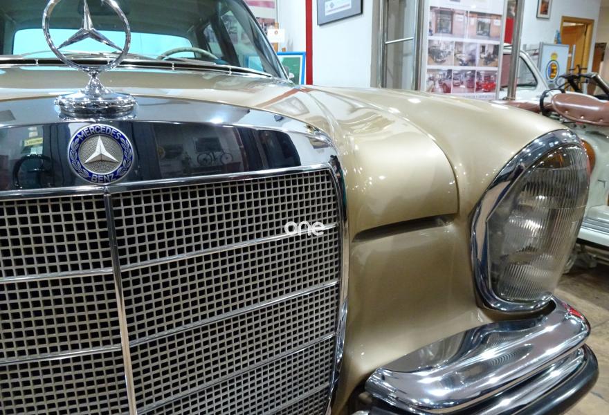 MERCEDES 250 1967