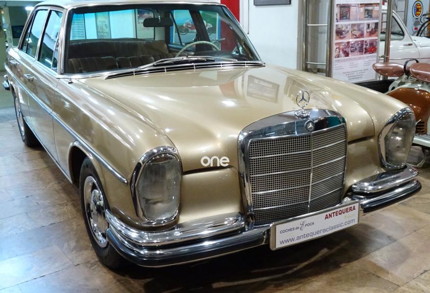 MERCEDES 250 1967