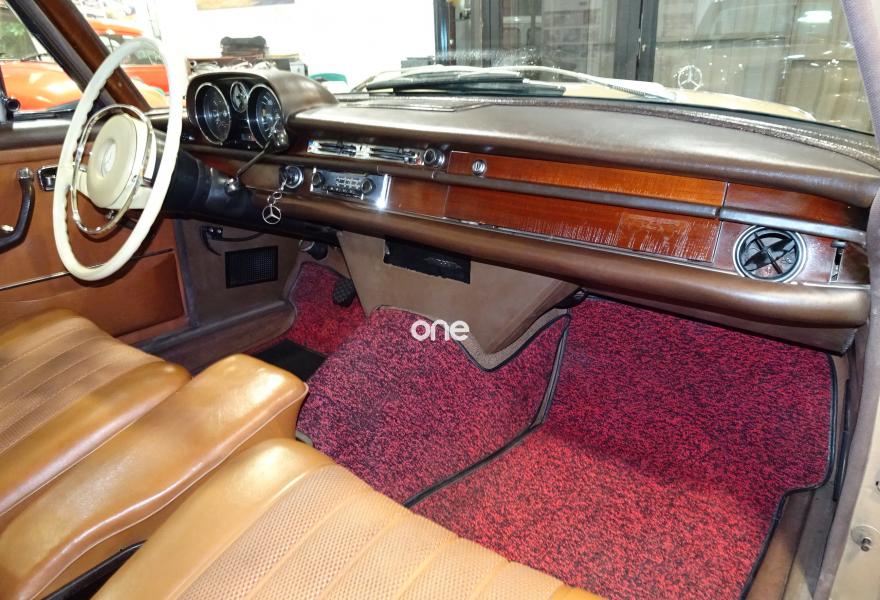 MERCEDES 250 1967
