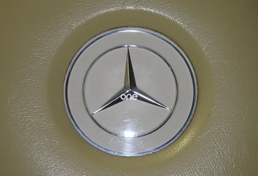 MERCEDES 250 1967