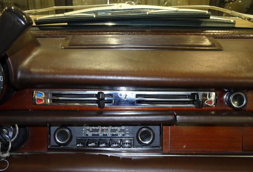 MERCEDES 250 1967