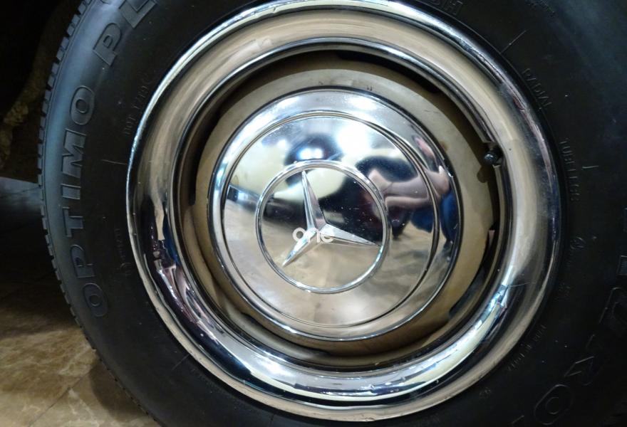 MERCEDES 250 1967