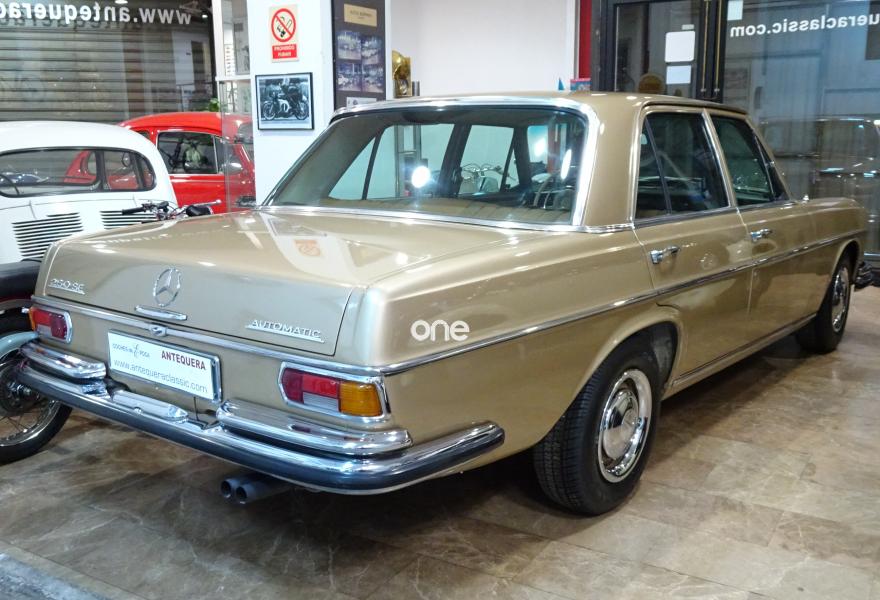MERCEDES 250 1967