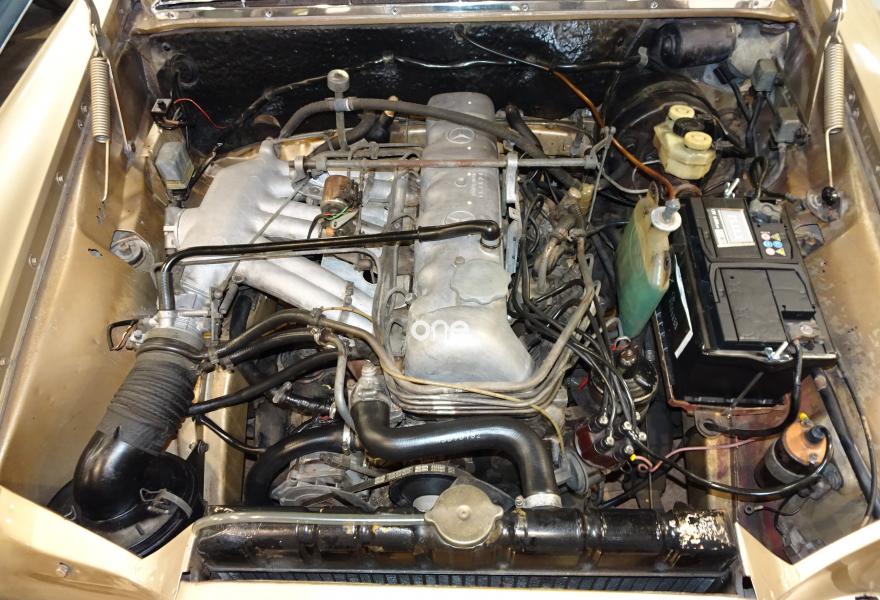 MERCEDES 250 1967